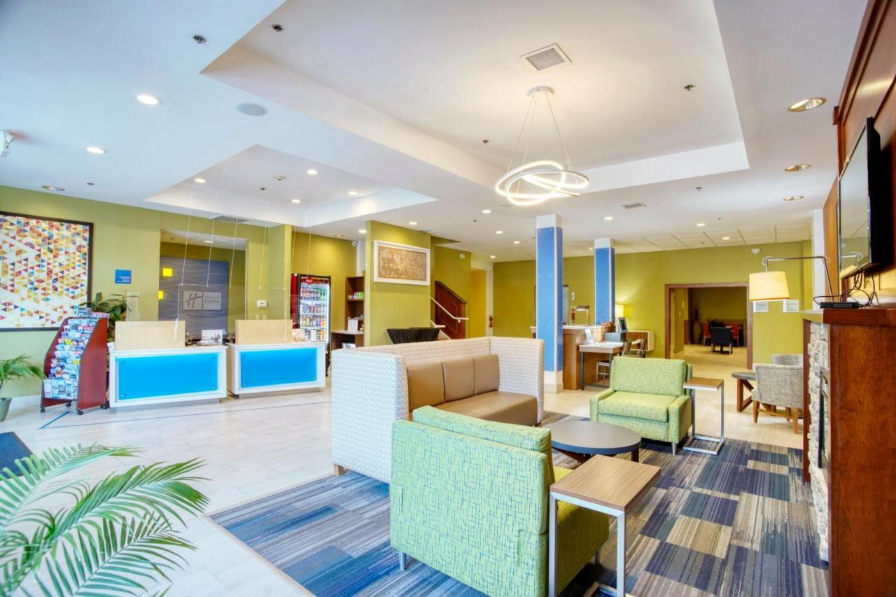 Holiday Inn Express La Plata By Ihg Ngoại thất bức ảnh