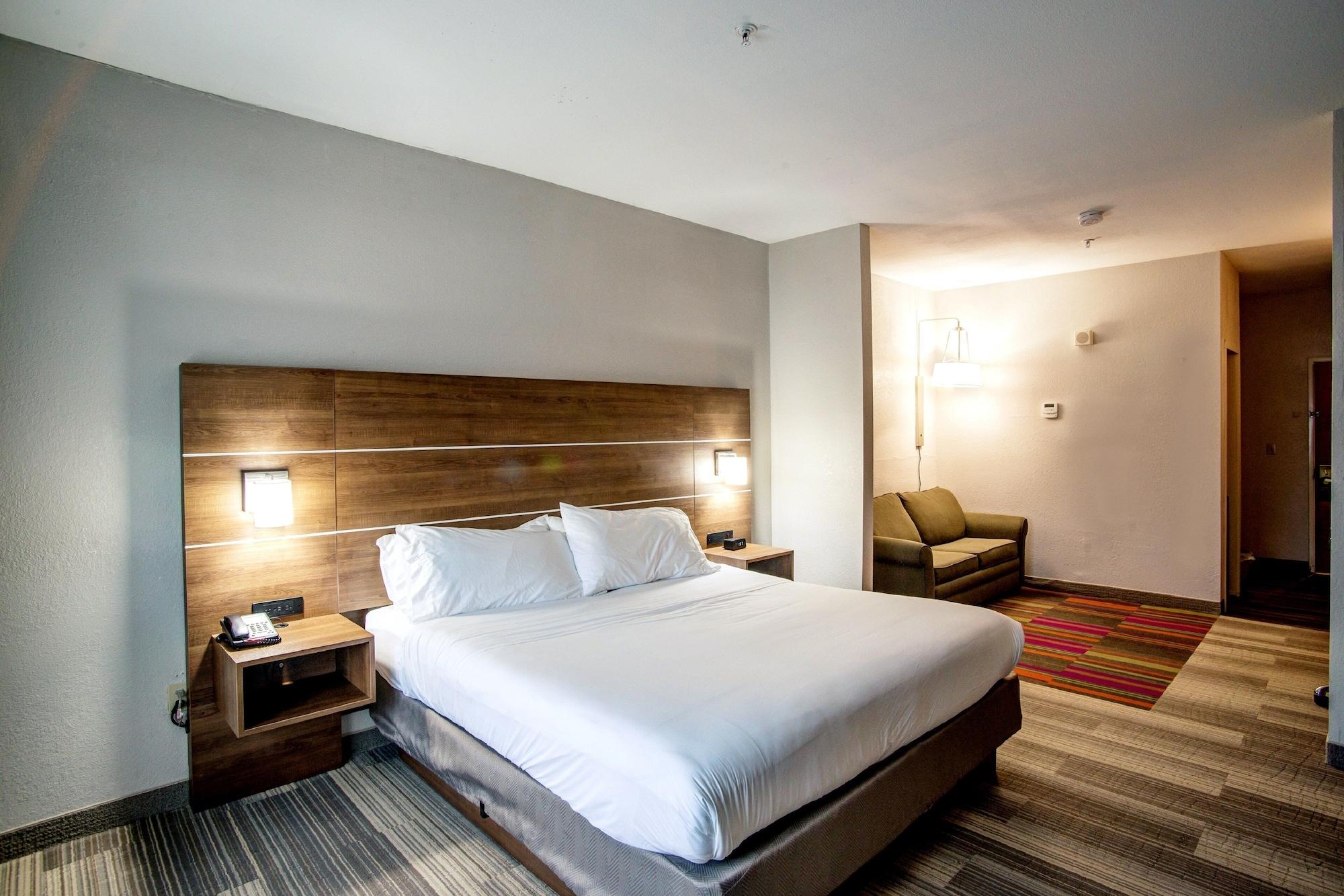 Holiday Inn Express La Plata By Ihg Ngoại thất bức ảnh